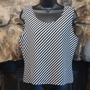 R&K Black and White Diagonal Striped Tank